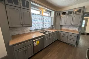 860 Montana Ave, Benson, MN 56215 - Photo 14