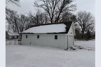 860 Montana Avenue, Benson, MN 56215 - Photo 26