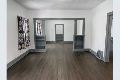 860 Montana Avenue, Benson, MN 56215 - Photo 8