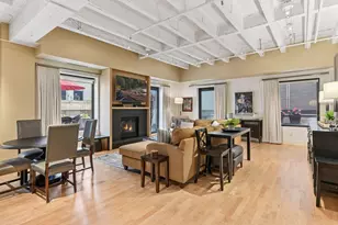 601 Marquette Ave, Minneapolis, MN 55402 - Photo 1