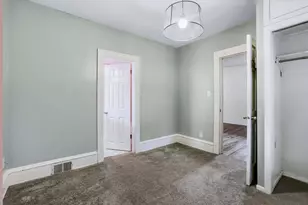 1010 Seminary Ave, Saint Paul, MN 55104 - Photo 12