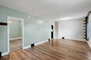 1010 Seminary Ave, Saint Paul, MN 55104 - Photo 8