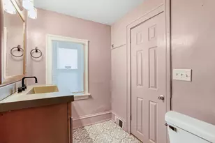 1010 Seminary Ave, Saint Paul, MN 55104 - Photo 14