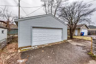 1010 Seminary Ave, Saint Paul, MN 55104 - Photo 4