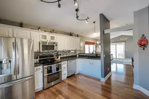 2226 Belfast St W, Rosemount, MN 55068 - Photo 8