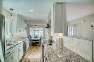 4318 Highland Dr, Shoreview, MN 55126 - Photo 6