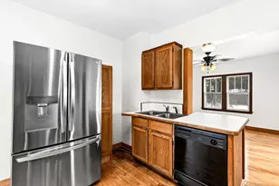 2008 E 2nd St, Superior, WI 54880 - Photo 6