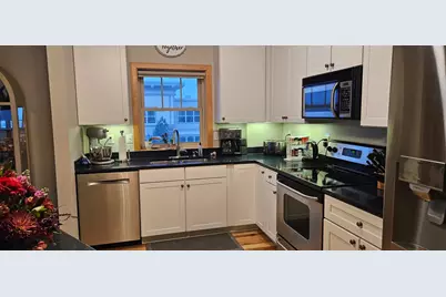 2201 Village Lane #405, Bloomington, MN 55431 - Photo 6