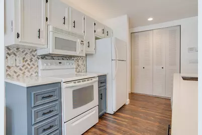 1441 Broadway N #203, Fargo, ND 58102 - Photo 16