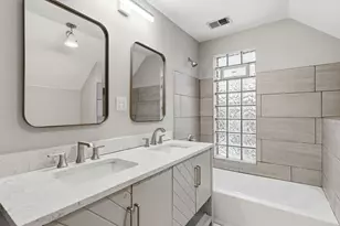 140 Belvidere St W, West Saint Paul, MN 55118 - Photo 42