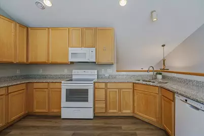 7813 Elm Grove Avenue, New Hope, MN 55428 - Photo 4