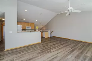 7813 Elm Grove Ave, New Hope, MN 55428 - Photo 8