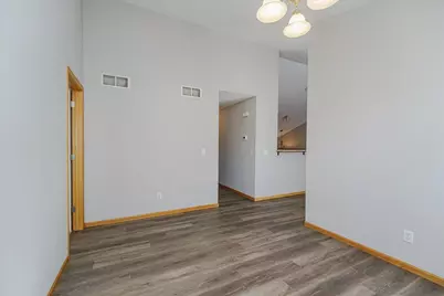7813 Elm Grove Avenue, New Hope, MN 55428 - Photo 10