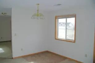 1322 214th Ave, New Richmond, WI 54017 - Photo 4