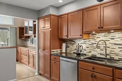 149 Birnamwood Drive, Burnsville, MN 55337 - Photo 22