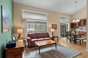 149 Birnamwood Dr, Burnsville, MN 55337 - Photo 10