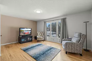 149 Birnamwood Dr, Burnsville, MN 55337 - Photo 24