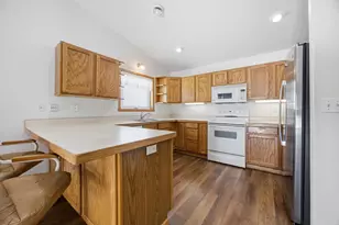 1327 32nd St Cir S, Moorhead, MN 56560 - Photo 14