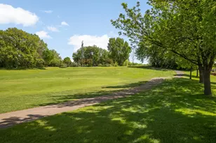 16270 Crystal Hills Dr, Lakeville, MN 55044 - Photo 32