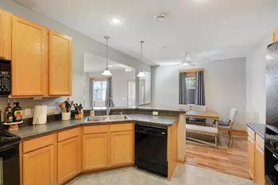 1648 White Pine Way #D, Carver, MN 55315 - Photo 10