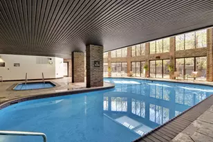 1235 Yale Pl, Minneapolis, MN 55403 - Photo 18