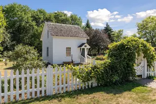 2755 Meadow Brook Dr, Woodbury, MN 55125 - Photo 32