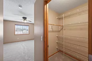 2755 Meadow Brook Dr, Woodbury, MN 55125 - Photo 22