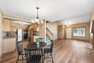 2755 Meadow Brook Dr, Woodbury, MN 55125 - Photo 6