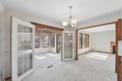 1270 Burke Avenue W, Roseville, MN 55113 - Photo 14