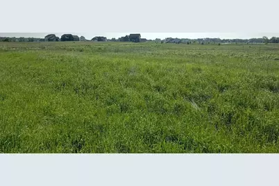 2828 Prairie Woods Lane SW, Rochester, MN 55902 - Photo 2