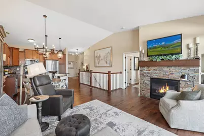 10792 Retreat Lane, Woodbury, MN 55129 - Photo 4