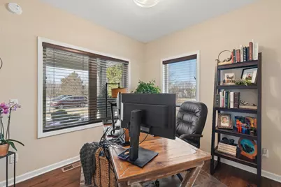 10792 Retreat Lane, Woodbury, MN 55129 - Photo 14