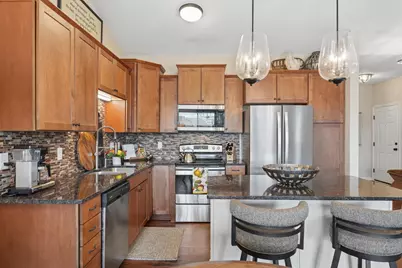 10792 Retreat Lane, Woodbury, MN 55129 - Photo 8