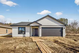 1420 Sunrise Ave SE, Rochester, MN 55904 - Photo 1