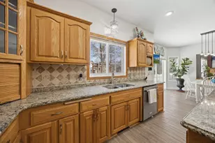 828 Wollak Way, Sauk Rapids, MN 56379 - Photo 12