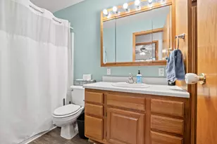 120 Morningside Dr NE, Hutchinson, MN 55350 - Photo 10