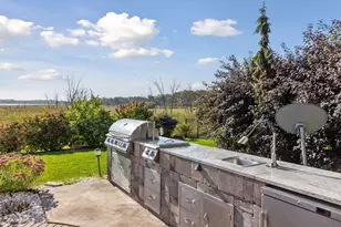 22 Leaf Wing Dr, North Oaks, MN 55127 - Photo 14