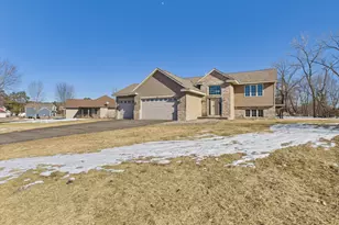 24605 140th St NW, Zimmerman, MN 55398 - Photo 2