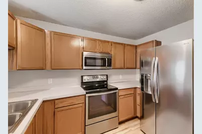 9102 Terra Verde Trail, Eden Prairie, MN 55347 - Photo 6