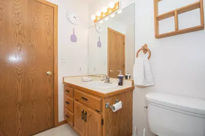 2606 33rd Avenue S, Fargo, ND 58104 - Photo 32