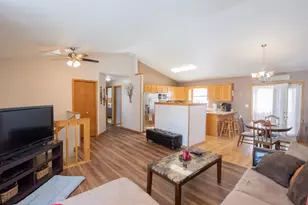 2606 33rd Ave S, Fargo, ND 58104 - Photo 8