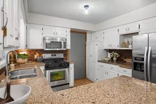 6320 Larch Ln N, Maple Grove, MN 55369 - Photo 14