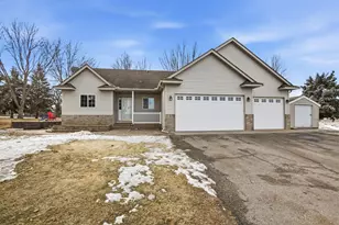 1000 Brook Ct, Sauk Rapids, MN 56379 - Photo 1