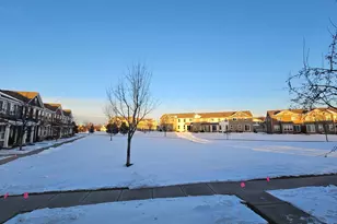 8358 Hemlock Ln N, Maple Grove, MN 55369 - Photo 2