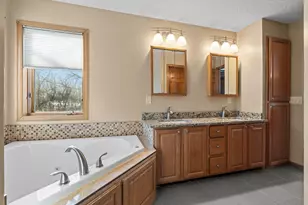 8565 Upland Ln N, Maple Grove, MN 55311 - Photo 34