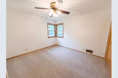 973 Bidwell Street, West Saint Paul, MN 55118 - Photo 16