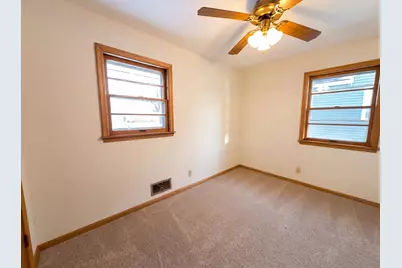 973 Bidwell Street, West Saint Paul, MN 55118 - Photo 14