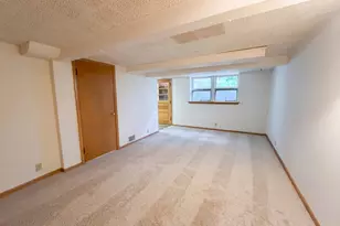 973 Bidwell St, West Saint Paul, MN 55118 - Photo 18