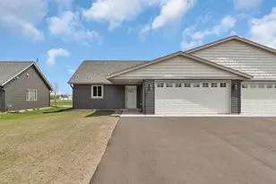 109 Bal Veld Dr, Pease, MN 56363 - Photo 4