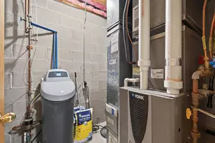 8635 Tessman Cir N, Brooklyn Park, MN 55445 - Photo 38